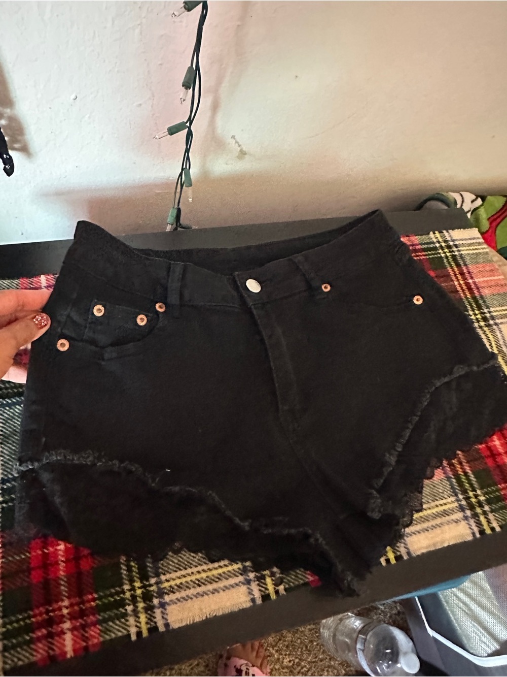 ROMWE Black High-Waist Frayed Hem Lace Trim Denim Shorts